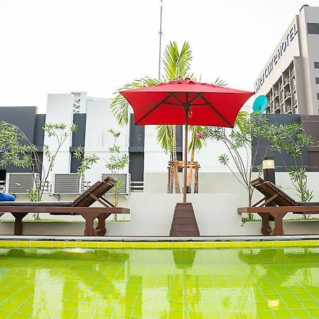 Sunshine Hip Hotel Pattaya Buitenkant foto